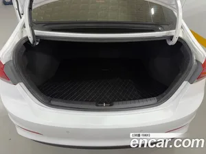 Hyundai Avante, 2017 — миниатюра 9