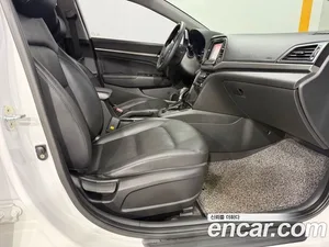Hyundai Avante, 2017 — миниатюра 11