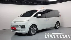Hyundai Staria, 2023 — миниатюра 1
