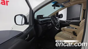 Hyundai Staria, 2023 — миниатюра 11