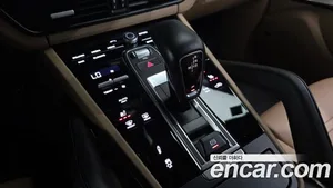 Porsche Cayenne, 2020 — миниатюра 9