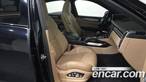 Porsche Cayenne, 2020 — миниатюра 10