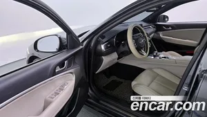 Genesis G70, 2021 — миниатюра 10