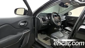 Jeep Cherokee, 2022 — миниатюра 11
