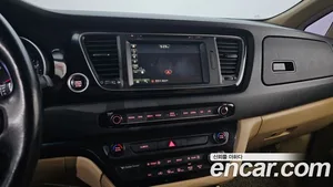 Kia Carnival, 2015 — миниатюра 14