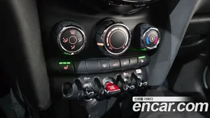 Mini Cooper, 2021 — миниатюра 16