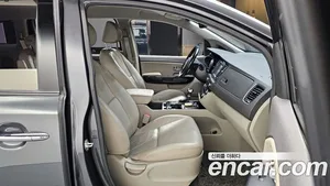 Kia Carnival, 2017 — миниатюра 10