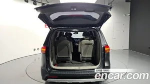 Kia Carnival, 2017 — миниатюра 20