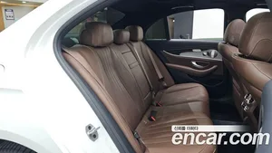 Mercedes-Benz E-Class, 2021 — миниатюра 12