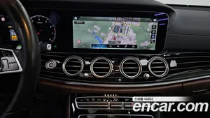 Mercedes-Benz E-Class, 2021 — миниатюра 14