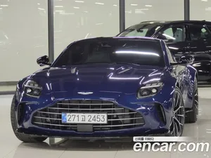 Astonmartin Vantage, 2025 — миниатюра 1