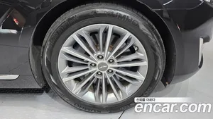 Genesis EQ900, 2018 — миниатюра 5