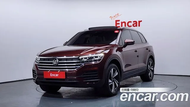 Volkswagen Touareg, 2023 — фото автомобиля из Кореи