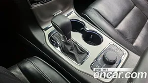 Jeep Cherokee, 2019 — миниатюра 9