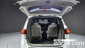 Kia Carnival, 2018 — миниатюра 20