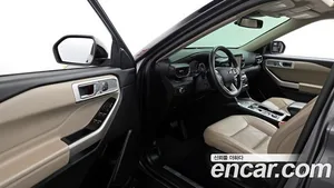 Ford Explorer, 2021 — миниатюра 10