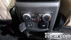 Ford Explorer, 2021 — миниатюра 19
