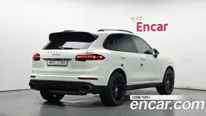 Porsche Cayenne, 2017 — миниатюра 2