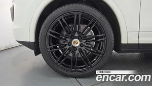 Porsche Cayenne, 2017 — миниатюра 5