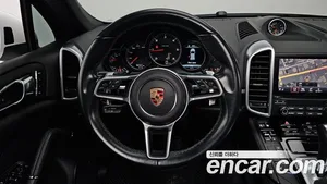 Porsche Cayenne, 2017 — миниатюра 13