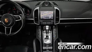 Porsche Cayenne, 2017 — миниатюра 14