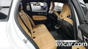 Volvo V60, 2021 — миниатюра 12