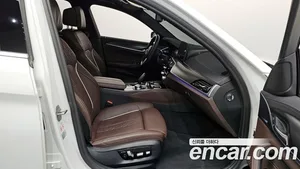 BMW 5-Series, 2022 — миниатюра 11