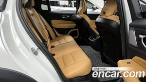 Volvo V60, 2022 — миниатюра 12