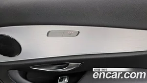 Mercedes-Benz E-Class, 2020 — миниатюра 18