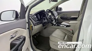 Kia Carnival, 2015 — миниатюра 10