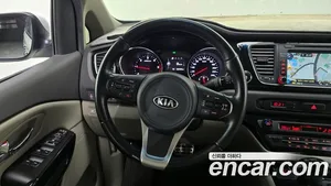 Kia Carnival, 2015 — миниатюра 14