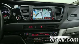 Kia Carnival, 2015 — миниатюра 15