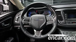 Chrysler 200, 2015 — миниатюра 13