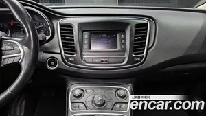 Chrysler 200, 2015 — миниатюра 16