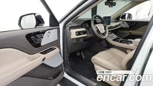 Lincoln Aviator, 2023 — миниатюра 10