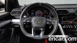 Lamborghini Urus, 2020 — миниатюра 13