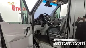 Mercedes-Benz Sprinter, 2017 — миниатюра 11