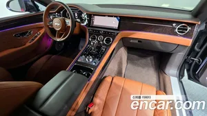 Bentley Continental, 2021 — миниатюра 7