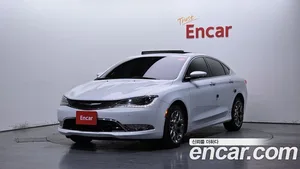 Chrysler 200, 2015 — миниатюра 1