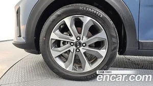 Kia Stonic, 2018 — миниатюра 5