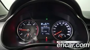 Kia Stonic, 2018 — миниатюра 8