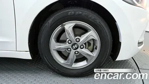 Hyundai Avante, 2016 — миниатюра 5