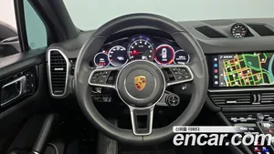 Porsche Cayenne, 2023 — миниатюра 13