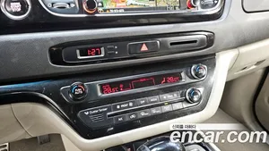Kia Carnival, 2016 — миниатюра 15
