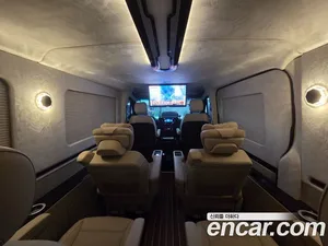 Mercedes-Benz Sprinter, 2023 — миниатюра 13