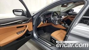 BMW 5-Series, 2022 — миниатюра 10