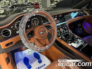 Bentley Continental, 2021 — миниатюра 4