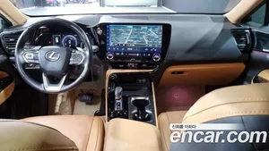 Lexus NX, 2023 — миниатюра 18