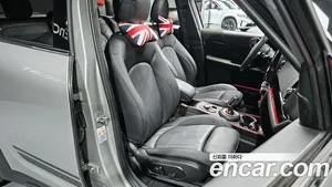 Mini Countryman, 2023 — миниатюра 10