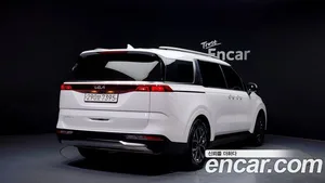 Kia Carnival, 2023 — миниатюра 2